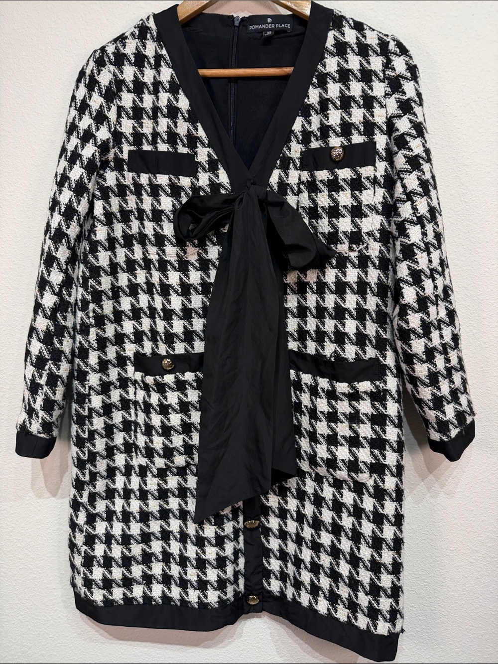 Pomander Place Black & White Houndstooth Tweed Bow Coat Dress XS Gold Buttons